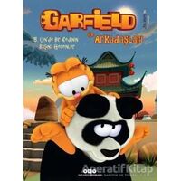 Garfield ile Arkadaşları 15 - Çin’de Bir Kedinin Başına Gelenler - Jim Davis - Yapı Kredi Yayınları