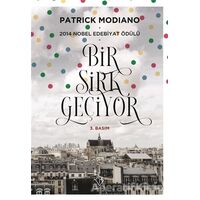 Bir Sirk Geçiyor - Patrick Modiano - Varlık Yayınları